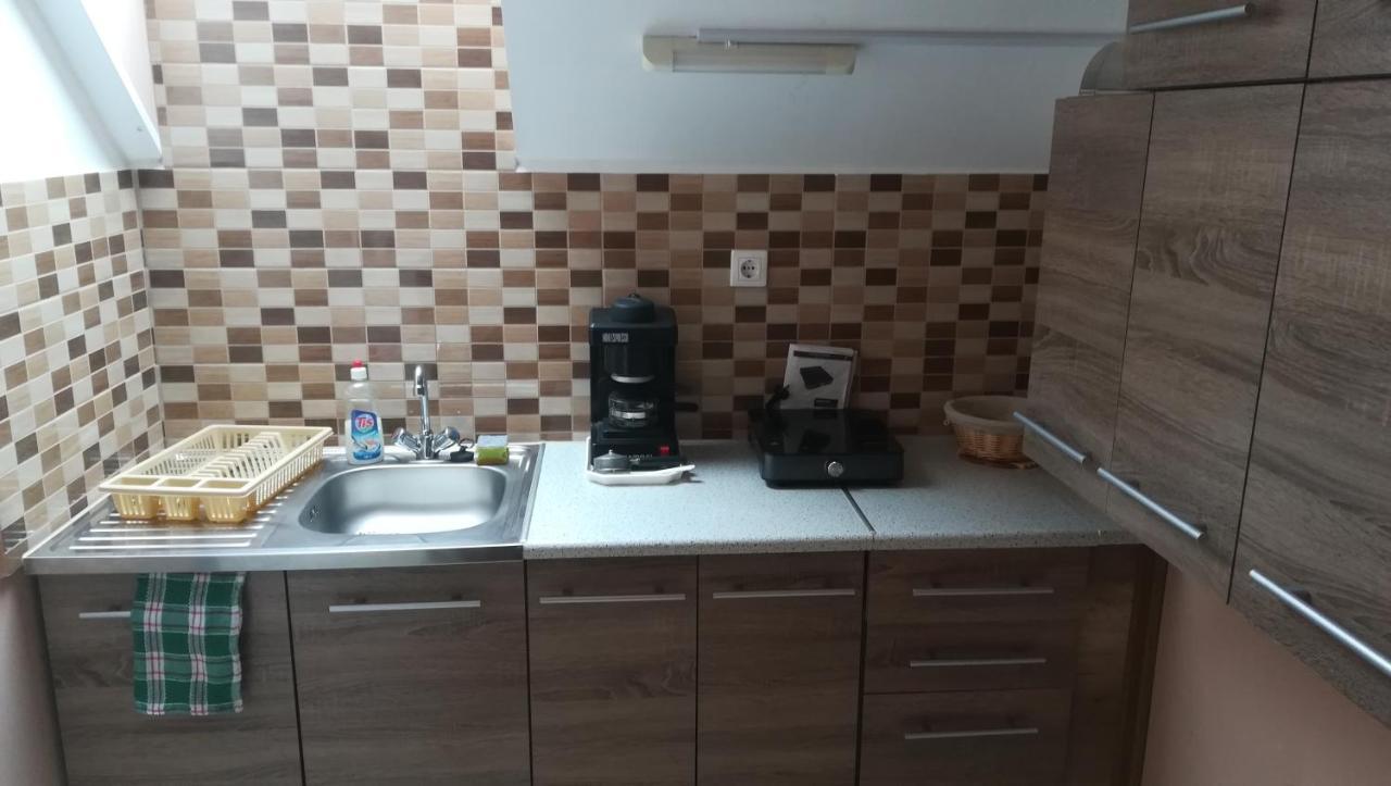 Ma-Ja 4 Appartement Bük Buitenkant foto
